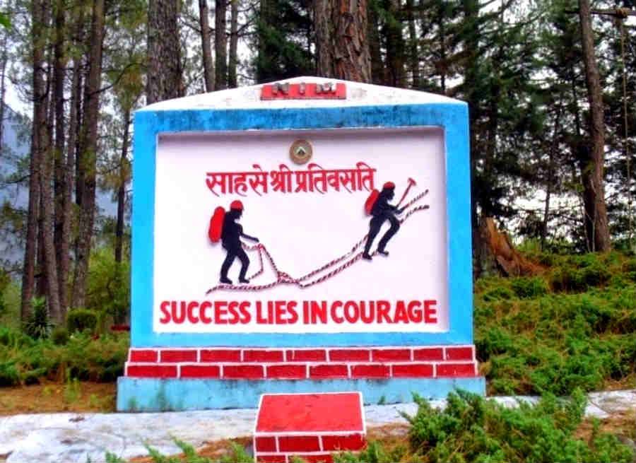 Divyanka tripathi connection to uttarakhand